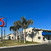 Motel 6 Delano, CA