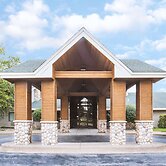 Super 8 by Wyndham Davenport