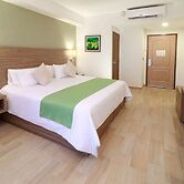 Wyndham Garden Monterrey Valle Real