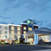 Holiday Inn Express I-26 & Us 29 At Westgate Mall by IHG