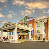 Holiday Inn Express & Suites Richmond by IHG