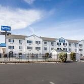 Rodeway Inn & Suites - Nampa