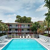 Red Carpet Inn Airport and Cruise Port Hotel Fort Lauderdale