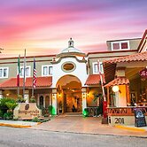 Binniguenda Huatulco & Beach Club