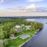 Södertuna Slott