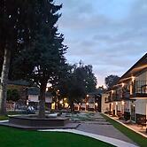 Interurban Suites Hotel