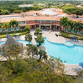 Hodelpa Garden Suites Golf & Convention Center
