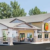 Super 8 by Wyndham Montrose