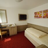 Airport Hotel Filderpost