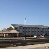 Ameristay Hotel Inn & Suites Waverly