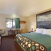 Super 8 by Wyndham Wall