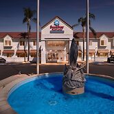 SureStay Plus By Best Western Upland Ontario North