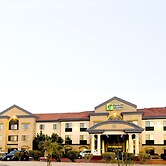 Holiday Inn Express Hotel & Suites Barstow-Outlet Center by IHG