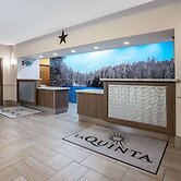 La Quinta Inn & Suites by Wyndham Conroe