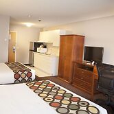 Super 8 by Wyndham Cochrane