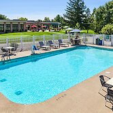 Lake Okoboji Resort & Conference Center