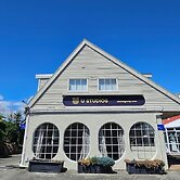 U Studios Paraparaumu Beach