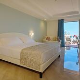 Hellenia Yachting Hotel