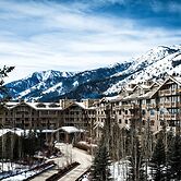 Four Seasons Resort Jackson Hole
