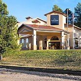 AmericInn by Wyndham Hill City Mt Rushmore