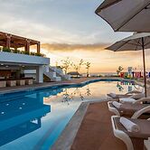 Park Royal Beach Huatulco – All Inclusive