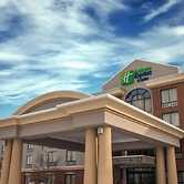 Holiday Inn Express Hotel & Suites Buffalo-Airport by IHG