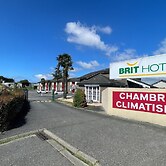 Brit Hotel Essentiel Pau Lescar