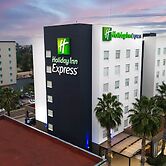 Holiday Inn Express Guadalajara Aeropuerto by IHG