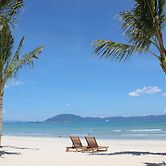 GM Doc Let Beach Resort & Spa