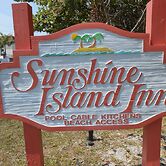 Sunshine Island Inn