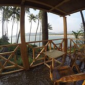 Neptune Point Hill Cottages