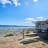 Narrows Too Camping Resort