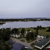 Briarwood Coastal Cottages & Lodge