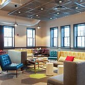 Hilton Garden Inn Burlington Downtown