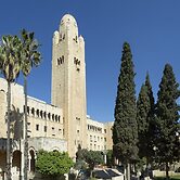 YMCA Three Arches Hotel