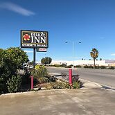 Deluxe Inn