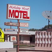Holiday Host Motel