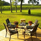 Vineyard Villa Bed & Breakfast