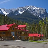 Jasper East Cabins