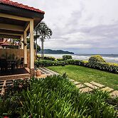 Borneo Beach Villa & Suite