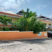 Balangan Paradise Hostel and Restaurant