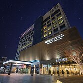 Queen Vell Hotel & Wedding