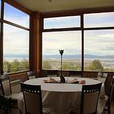 Altos Ushuaia Hotel & Resto