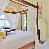 All Suites Whitney Manor