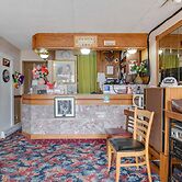 Falls Inn Near Casino Niagara By OYO