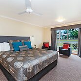 AAt 28 Goldsmith Motel