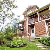 Tremblant les Eaux by Location ADP Tremblant