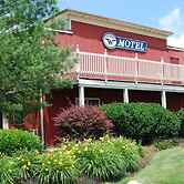 Flying W Airport & Resort