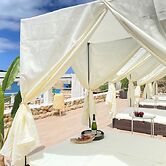 Aparthotel Beach Club