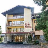 Hotel Bor